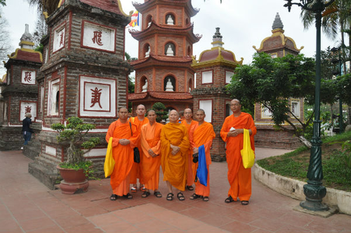 Đoàn đại biểu các sư trụ trì chùa Việt tại Thái Lan về thăm Việt Nam - ảnh 5